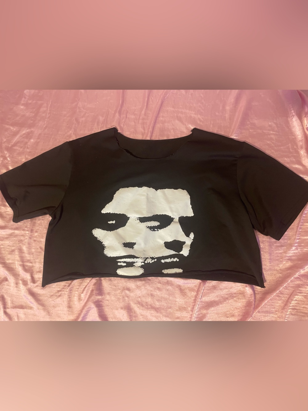 Black Short Sleeve Graphic Skull Tee